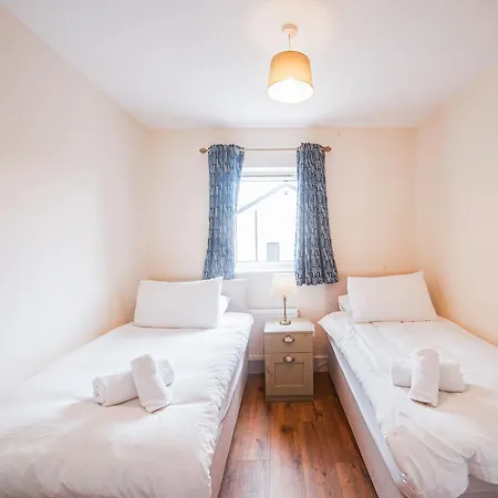 Hébergement de vacances Sunrise Meadows By Trident Homes